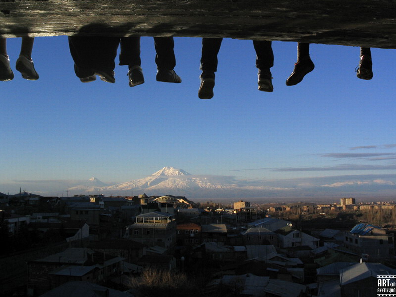 © Артем Аветисян - Утро в Ереване