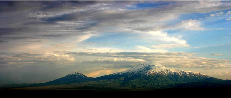 © Hayro - ararat@ merna