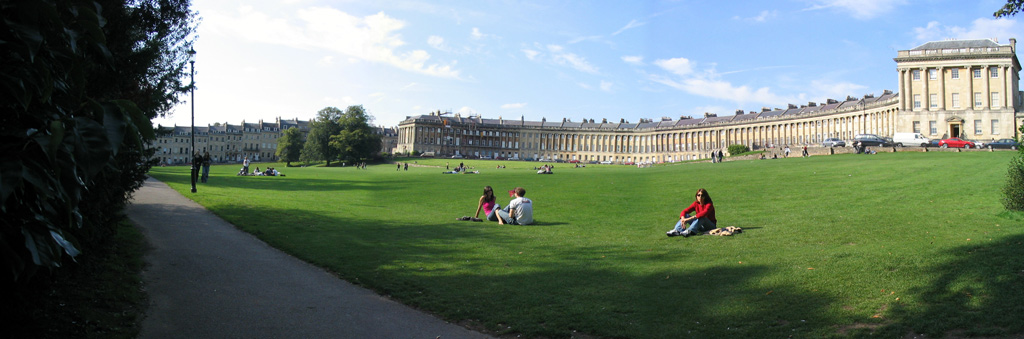 © Ruben - England-Bath-Royal Crescent