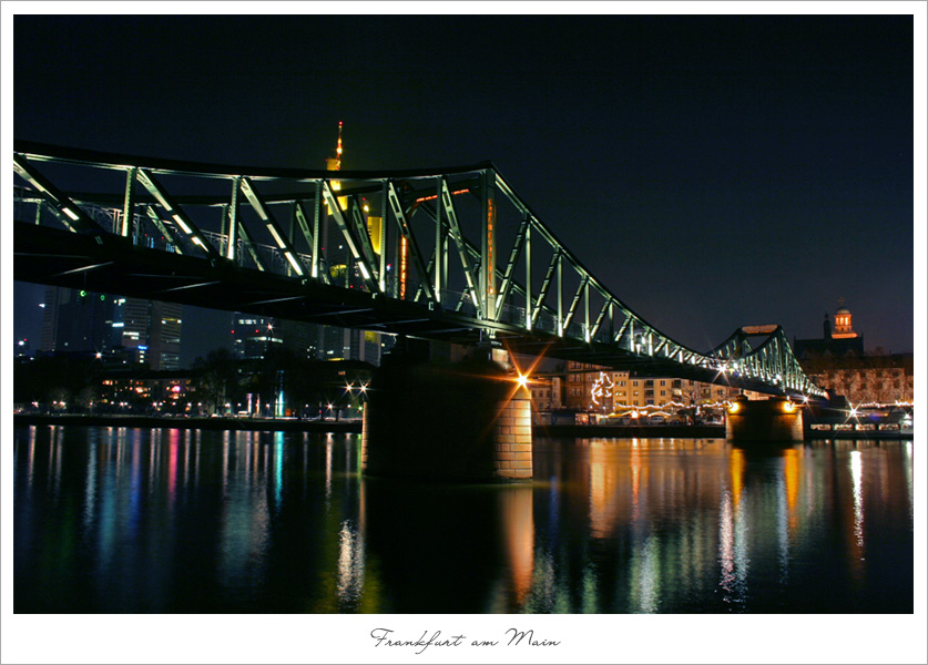 © Michael Bartikyan - Мост на реке Майн