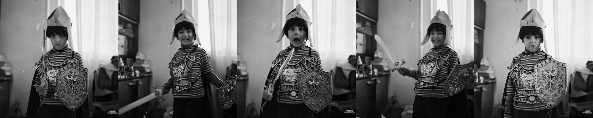 © Suren Manvelyan - Little Knight