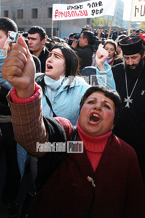 © Davit Hakobyan - Protest Against Destruction of Armenian Churches in Georgia