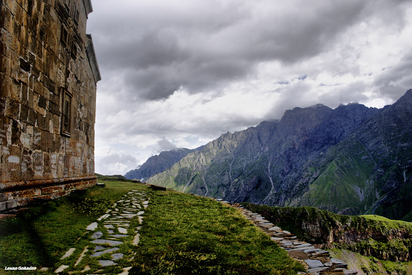 © Levan Gokadze - Kazbegi (Georgia)