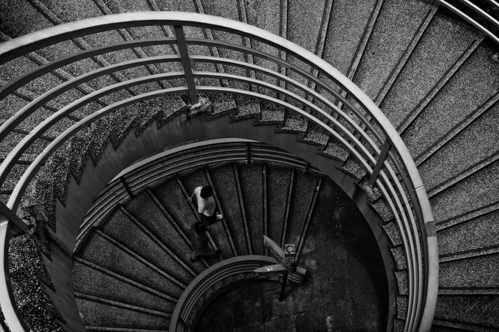 © Keith Ng - Curvy bridge, Hong Kong