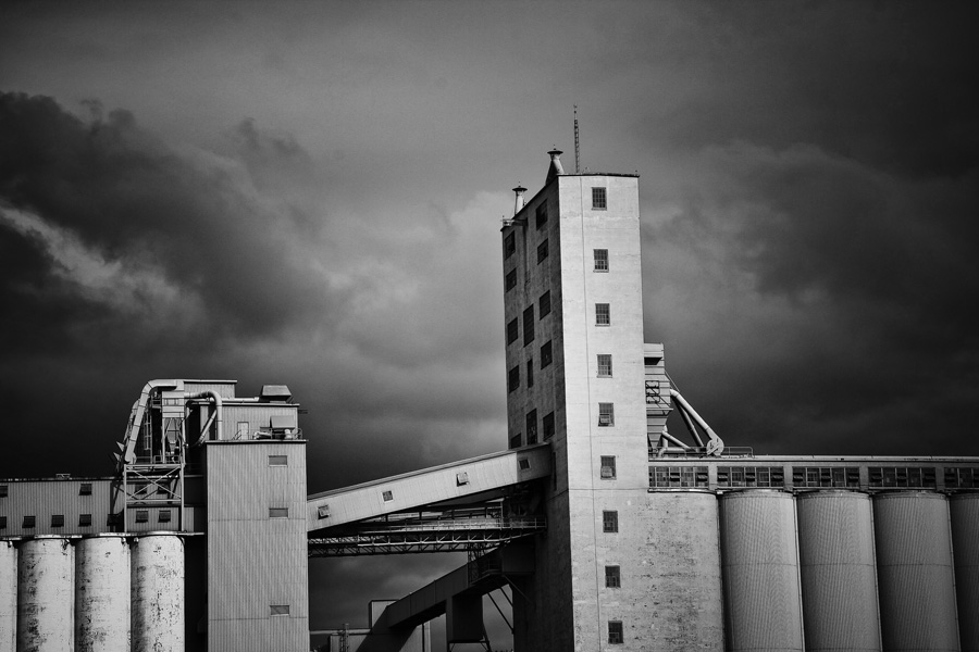 © Jean-Francois Dupuis - Old Factory