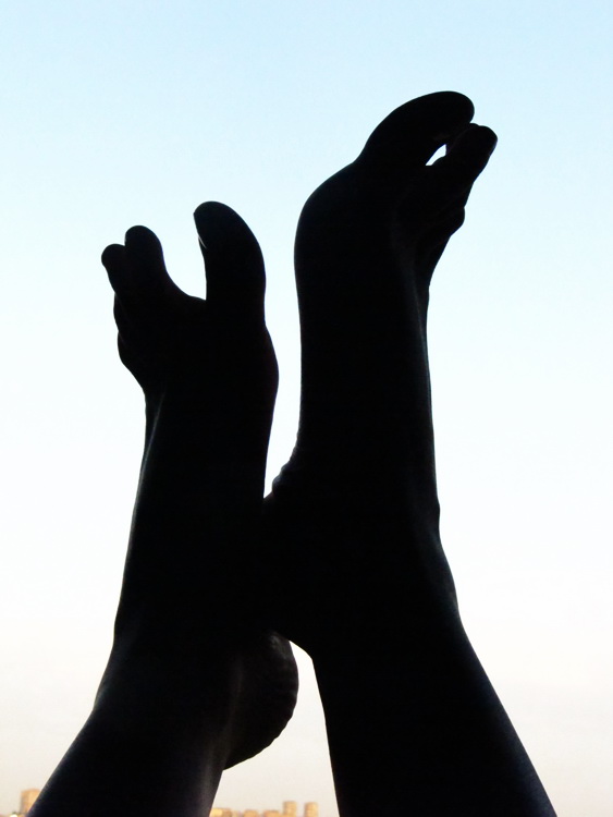 © Ani Maga Miryan - the dance of the feet