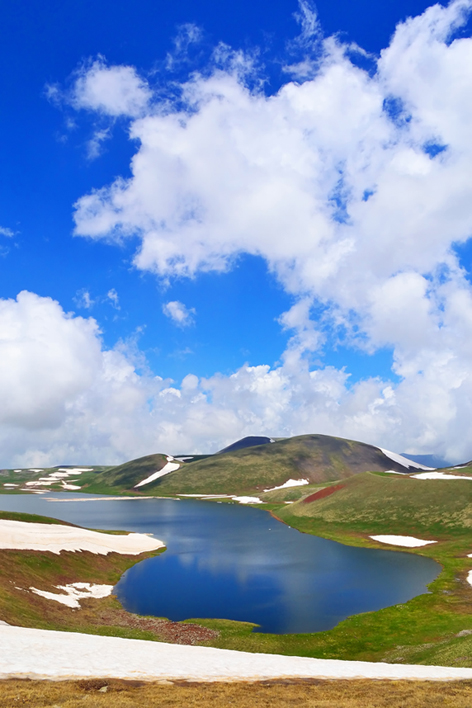 © Arevik Hambardzumyan - Lake Akna