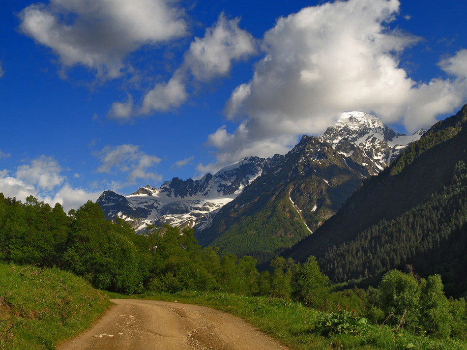 © alexej pavelchak - Mount Sofiya