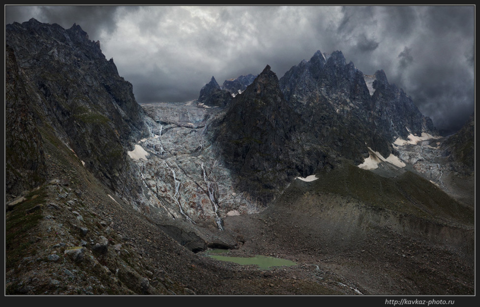 © Nikolay Styubko - In the mountains in nasty weather