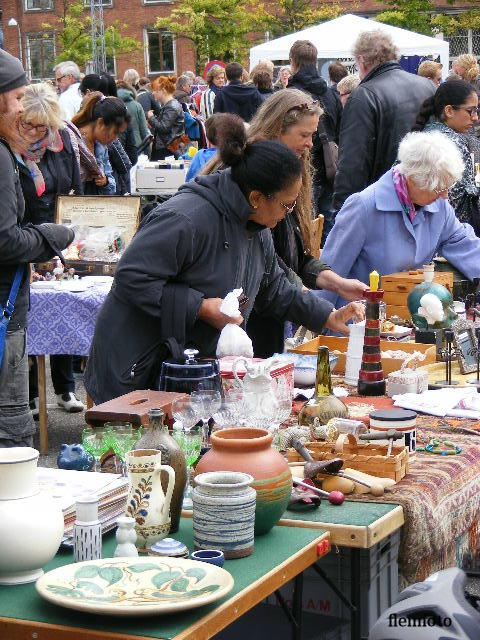 © flemming rasmussen - Street market